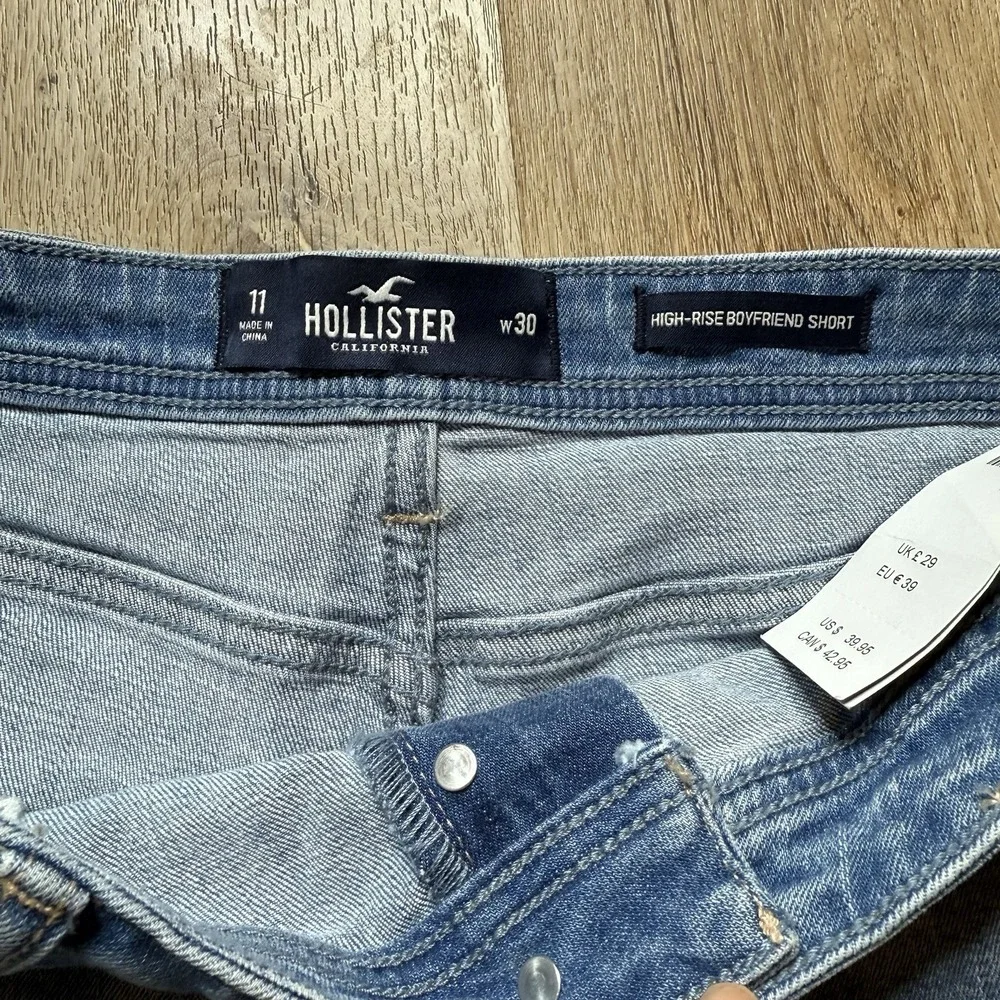 Hollister‎ High-Rise Boyfriend Denim Shorts Cuffed Womens Size 11 (30) 3